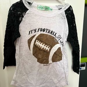 Perfect shirt to support the team!!